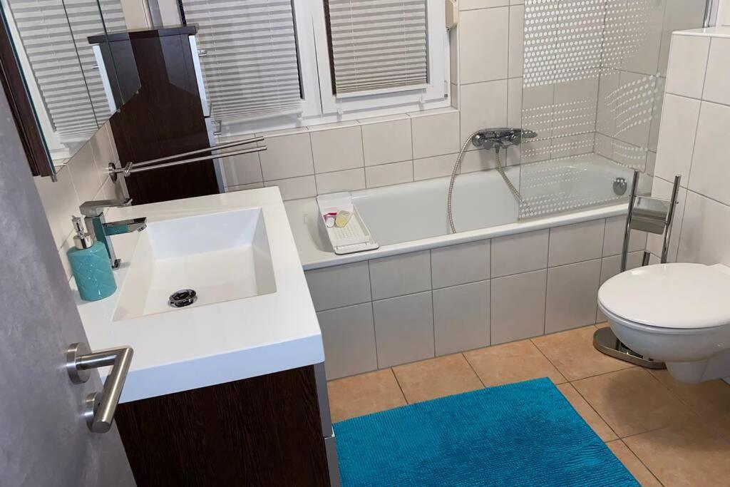 אסן Ruhiges Zimmer Im Gasthaus מראה חיצוני תמונה